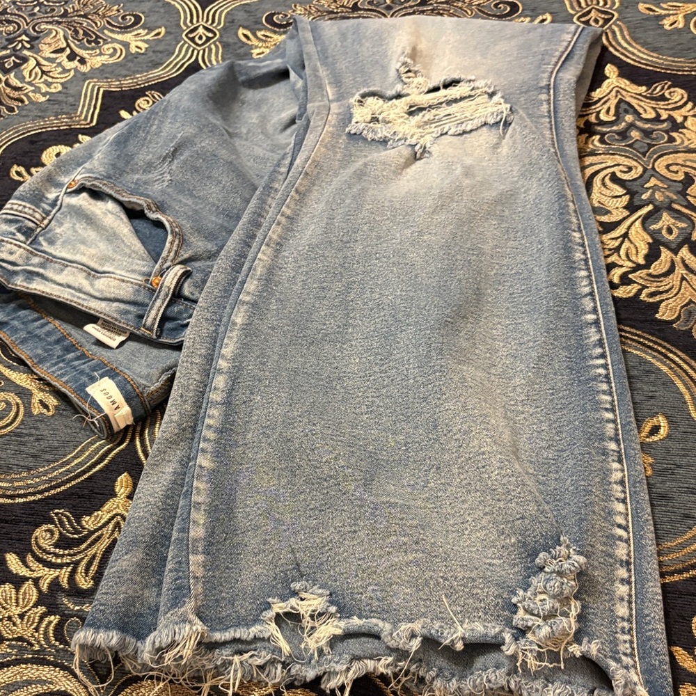 Almost Famous Light Blue Distressed Ankle Jeans
